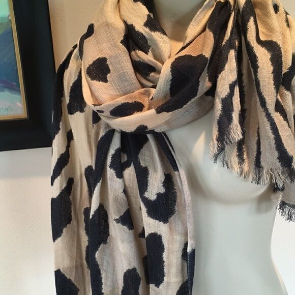 Vintage Collection 18 scarf animal print shiny sheen large wrap scarf fringe - Picture 3 of 8